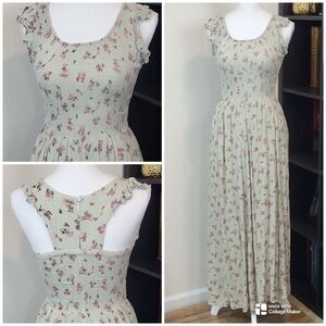 Maxi Dress Sz M Floral Print Smocked T-Back Flowy Lagenlook Fairycore Feminine